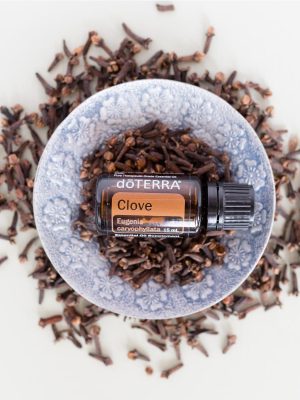 1x1-1200x1200-top-uses-for-clove-oil